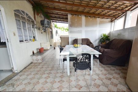 Casa à venda com 340m², 6 quartos e 10 vagas Casa à venda com 340m², 6 quartos e 10 vagasArea serviço casa2