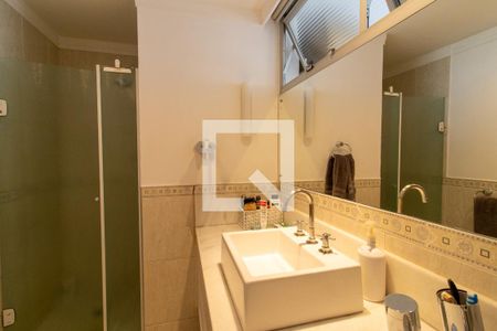 Apartamento à venda com 151m², 2 quartos e 1 vaga Apartamento à venda com 151m², 2 quartos e 1 vagaBanheiro