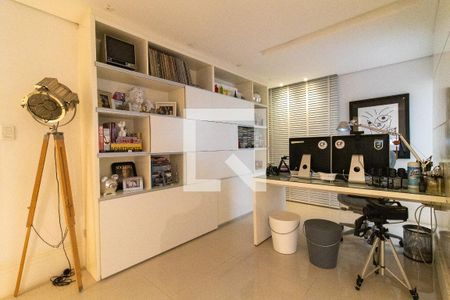 Apartamento à venda com 151m², 2 quartos e 1 vaga Apartamento à venda com 151m², 2 quartos e 1 vagaQuarto 1