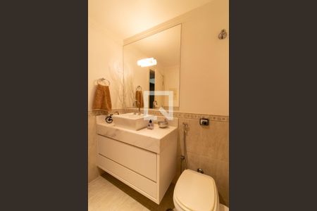 Apartamento à venda com 151m², 2 quartos e 1 vaga Apartamento à venda com 151m², 2 quartos e 1 vagaLavabo