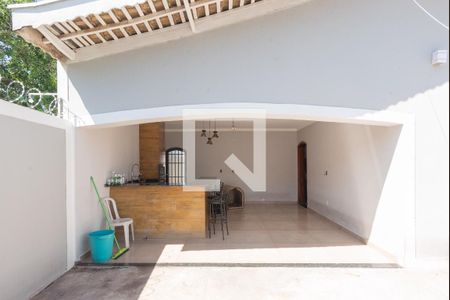 Casa para alugar com 313m², 3 quartos e 3 vagas Casa para alugar com 313m², 3 quartos e 3 vagasEspaço Gourmet