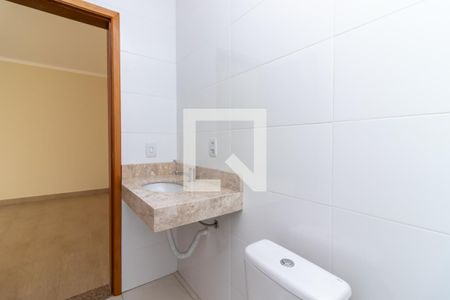 Casa à venda com 90m², 2 quartos e 3 vagasBanheiro da Suíte 2
