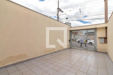 Casa à venda com 90m², 2 quartos e 3 vagasGaragem