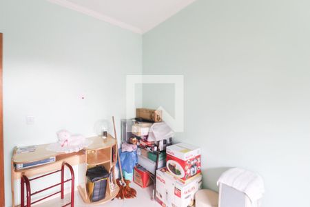 Casa à venda com 234m², 4 quartos e 4 vagas Casa à venda com 234m², 4 quartos e 4 vagasQuarto