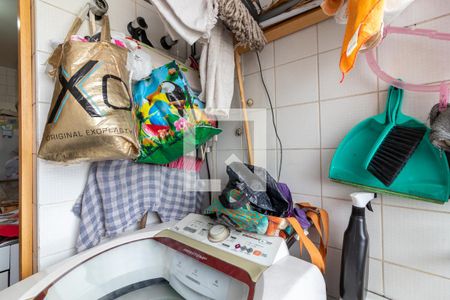 Apartamento à venda com 70m², 3 quartos e 1 vaga Apartamento à venda com 70m², 3 quartos e 1 vagaÁrea de Serviço