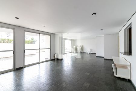 Apartamento à venda com 70m², 3 quartos e 1 vaga Apartamento à venda com 70m², 3 quartos e 1 vagaÁrea comum - Salão de festas