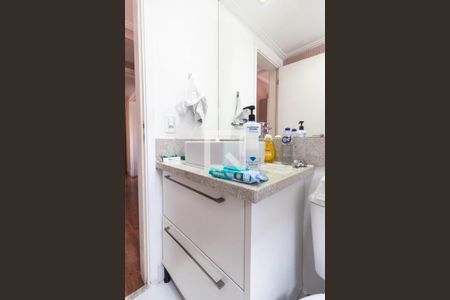 Apartamento à venda com 140m², 3 quartos e 2 vagas Apartamento à venda com 140m², 3 quartos e 2 vagasSuíte