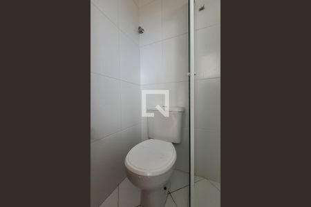 Apartamento à venda com 144m², 2 quartos e 2 vagas Apartamento à venda com 144m², 2 quartos e 2 vagasBanheiro da suíte