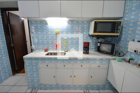 Apartamento à venda com 86m², 4 quartos e sem vaga Apartamento à venda com 86m², 4 quartos e sem vagaCozinha