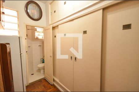 Apartamento à venda com 86m², 4 quartos e sem vaga Apartamento à venda com 86m², 4 quartos e sem vagaQuarto de Serviço