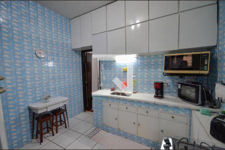 Apartamento à venda com 86m², 4 quartos e sem vaga Apartamento à venda com 86m², 4 quartos e sem vagaCozinha