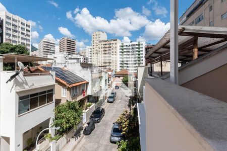 Casa à venda com 250m², 4 quartos e 2 vagasVista