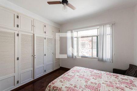 Casa à venda com 250m², 4 quartos e 2 vagasSuíte 1