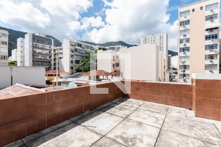 Casa à venda com 250m², 4 quartos e 2 vagasTerraço