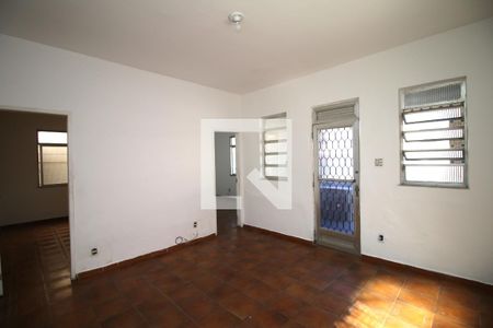 Sala de casa para alugar com 5 quartos, 256m² em Irajá, Rio de Janeiro