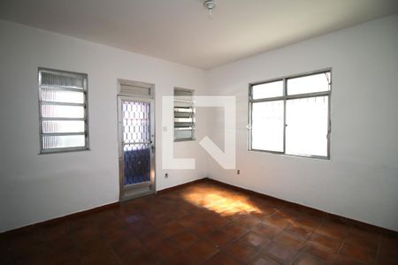 Sala de casa para alugar com 5 quartos, 256m² em Irajá, Rio de Janeiro