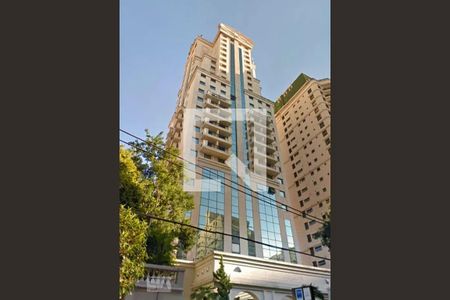 Apartamento à venda com 49m², 1 quarto e 1 vaga Apartamento à venda com 49m², 1 quarto e 1 vagaFachada