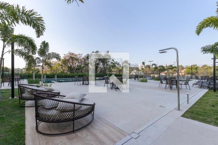 Apartamento à venda com 96m², 3 quartos e 2 vagas Apartamento à venda com 96m², 3 quartos e 2 vagasÁrea comum - Piscina