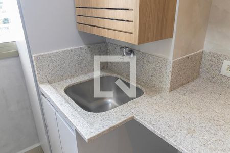 Apartamento à venda com 96m², 3 quartos e 2 vagas Apartamento à venda com 96m², 3 quartos e 2 vagasÁrea de serviço