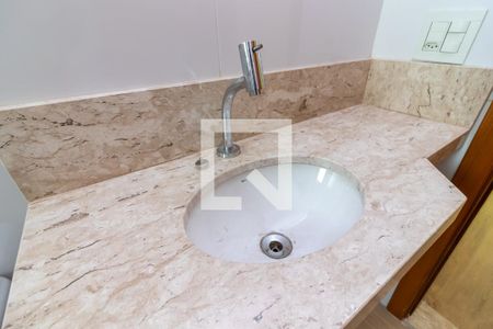 Casa à venda com 125m², 3 quartos e 2 vagasBanheiro 2