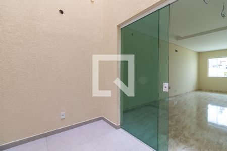 Casa à venda com 125m², 3 quartos e 2 vagasQuintal de Inverno