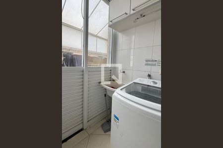 Casa de condomínio à venda com 500m², 4 quartos e 4 vagasÁrea de Serviço