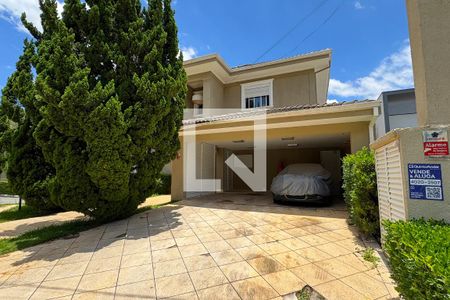 Casa de condomínio à venda com 500m², 4 quartos e 4 vagasGaragem