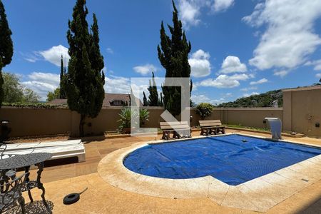 Casa de condomínio à venda com 500m², 4 quartos e 4 vagasPiscina