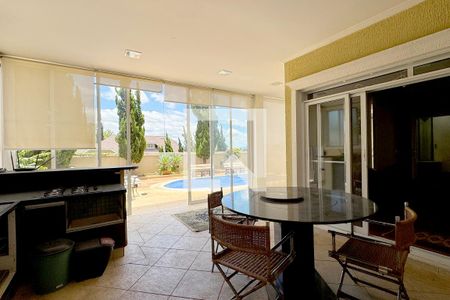 Casa de condomínio à venda com 500m², 4 quartos e 4 vagasChurrasqueira