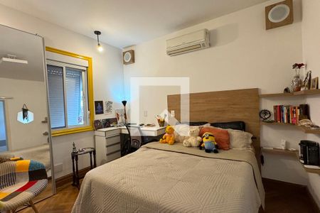 Casa de condomínio à venda com 500m², 4 quartos e 4 vagasSuíte 3