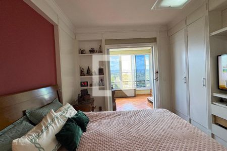 Casa de condomínio à venda com 500m², 4 quartos e 4 vagasSuíte 1