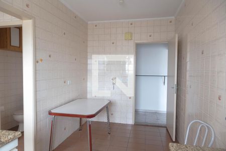 Apartamento à venda com 75m², 2 quartos e 1 vaga Apartamento à venda com 75m², 2 quartos e 1 vagaCozinha