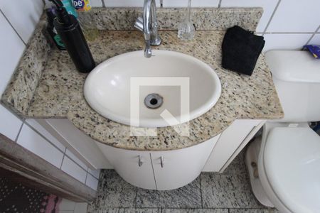 Apartamento à venda com 60m², 3 quartos e 1 vagaBanheiro Social