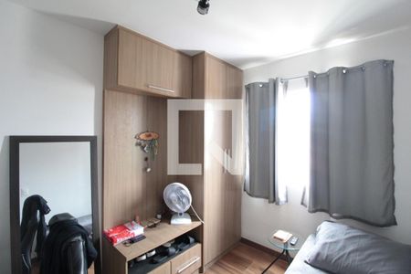 Apartamento à venda com 60m², 3 quartos e 1 vagaQuarto 2
