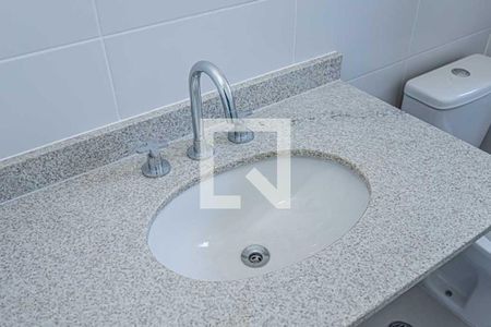 Apartamento à venda com 80m², 2 quartos e 1 vagaBanheiro suite 1