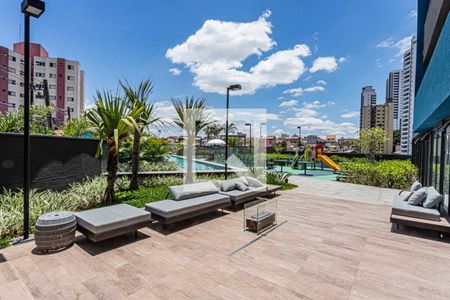 Apartamento à venda com 80m², 2 quartos e 1 vagaÁrea comum