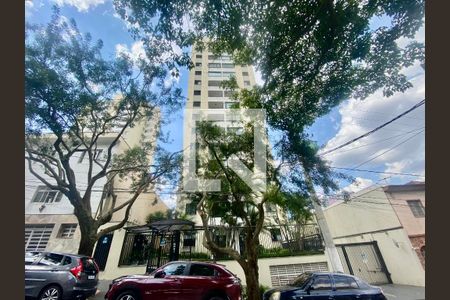 Apartamento à venda com 37m², 1 quarto e 1 vaga Apartamento à venda com 37m², 1 quarto e 1 vagaFachada