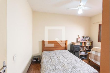 Casa à venda com 160m², 5 quartos e 5 vagas Casa à venda com 160m², 5 quartos e 5 vagasQuarto 1