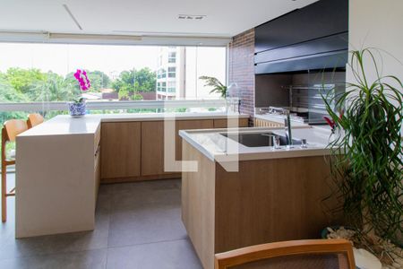 Apartamento à venda com 129m², 4 quartos e 2 vagas Apartamento à venda com 129m², 4 quartos e 2 vagasVaranda