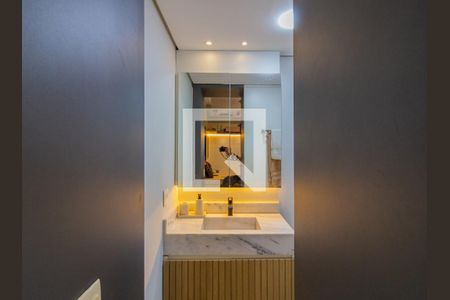 Apartamento à venda com 129m², 4 quartos e 2 vagas Apartamento à venda com 129m², 4 quartos e 2 vagasBanheiro da Suíte 1