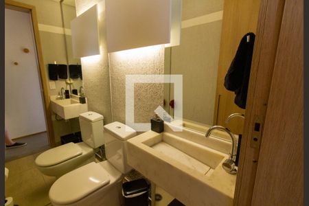 Apartamento à venda com 129m², 4 quartos e 2 vagas Apartamento à venda com 129m², 4 quartos e 2 vagasLavabo