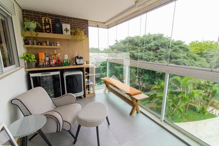 Apartamento à venda com 129m², 4 quartos e 2 vagas Apartamento à venda com 129m², 4 quartos e 2 vagasVaranda