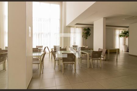 Apartamento à venda com 129m², 4 quartos e 2 vagas Apartamento à venda com 129m², 4 quartos e 2 vagasSalão de Festas