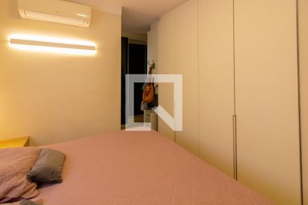 Apartamento à venda com 129m², 4 quartos e 2 vagas Apartamento à venda com 129m², 4 quartos e 2 vagasSuite 3