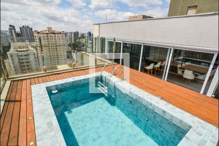 Apartamento à venda com 345m², 3 quartos e 6 vagas Apartamento à venda com 345m², 3 quartos e 6 vagasPiscina