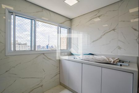 Apartamento à venda com 345m², 3 quartos e 6 vagas Apartamento à venda com 345m², 3 quartos e 6 vagasÁrea de Serviço