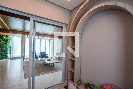 Apartamento à venda com 345m², 3 quartos e 6 vagas Apartamento à venda com 345m², 3 quartos e 6 vagasBrinquedoteca