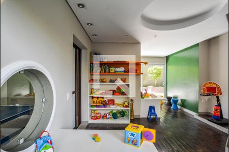 Apartamento à venda com 345m², 3 quartos e 6 vagas Apartamento à venda com 345m², 3 quartos e 6 vagasÁrea comum