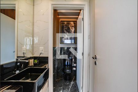 Apartamento à venda com 345m², 3 quartos e 6 vagas Apartamento à venda com 345m², 3 quartos e 6 vagasBanheiro Social