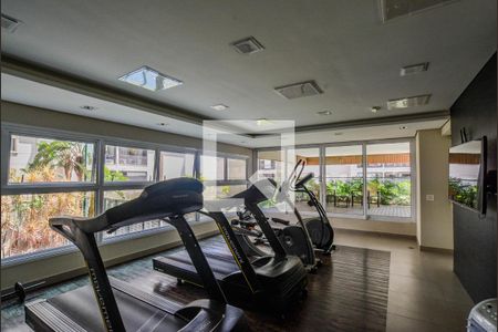 Apartamento à venda com 345m², 3 quartos e 6 vagas Apartamento à venda com 345m², 3 quartos e 6 vagasÁrea comum - Academia